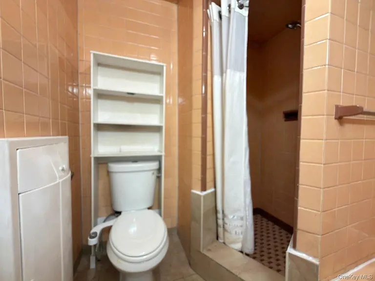 18 Bedford Ave #HOUSE — Photo 13
