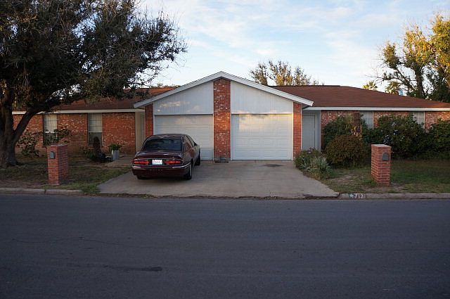 1st image of 712 Kerry Ln #25