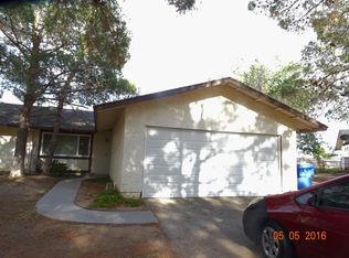 751 Higgins Rd APT 29, Barstow, CA 92311