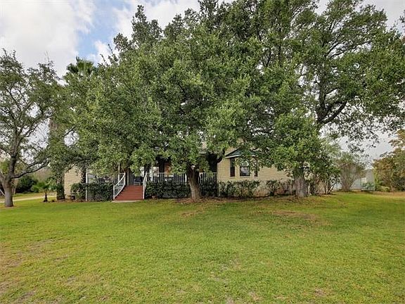 3rd image of 18301 Austin Blvd