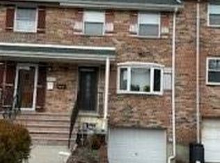 24057 66th Ave, Little Neck, NY 11362