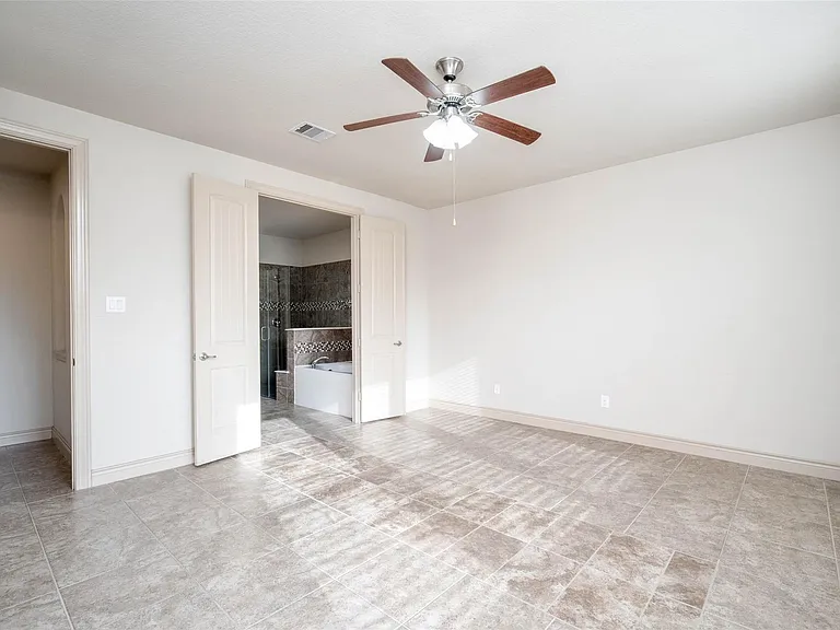 24111 Valencia Ridge Ln — Photo 28