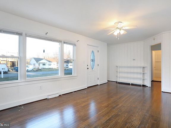 3rd image of 533 Bernice Ave