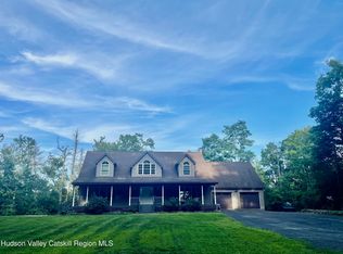 300 Hinrichsen Heights Road, Coxsackie, NY 12051