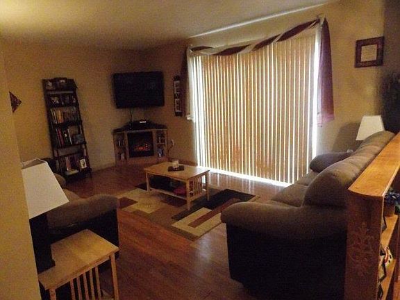 3rd image of 2130 27th Ave S