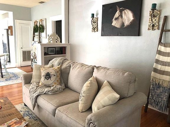 4th image of 2822 3rd Ave N #2