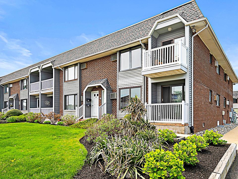 1st image of 1382 Ocean Ave Unit A8