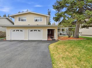 93 W Page Ave, Red Deer, AB T4P1J7