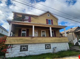 517 Sycamore St, Vandergrift, PA 15690
