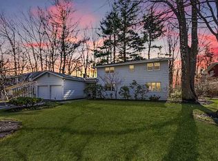 32 Devon Rd, Delmar, NY 12054