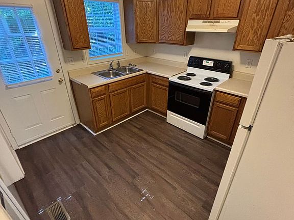 4th image of 1003 Lorimer Rd Ste C