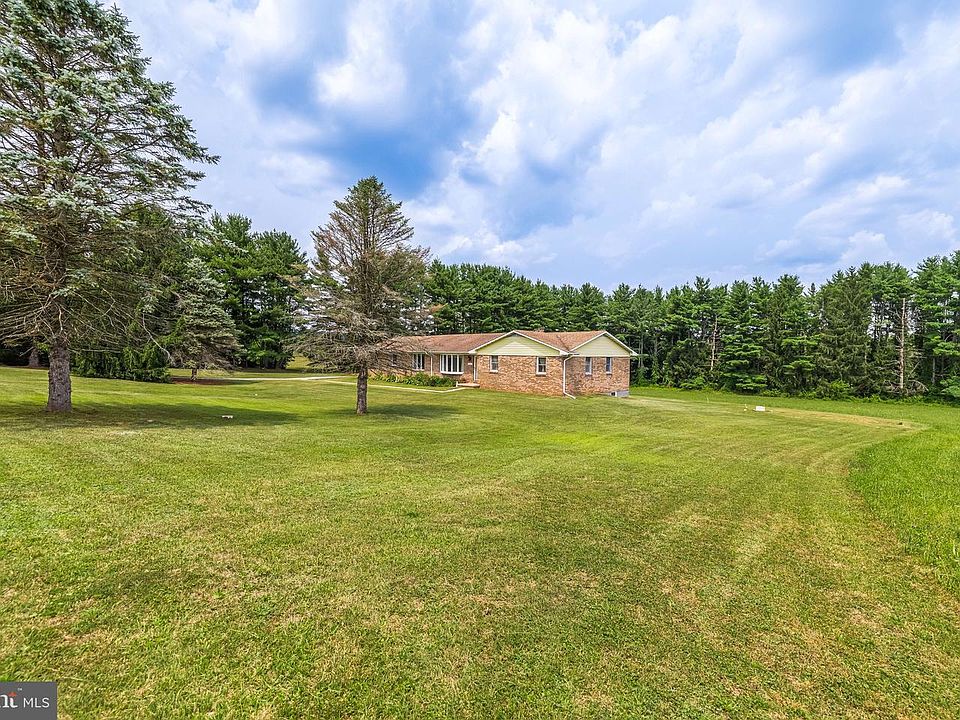 2nd image of 20321 Middletown Rd