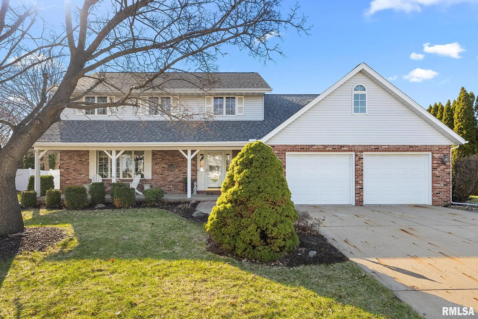 121 Woodcrest Ave photo 1