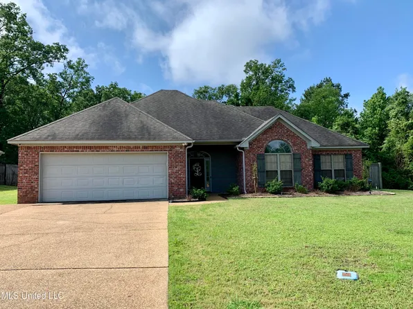133 Rockbridge Cir, Clinton, MS 39056