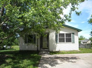 206 Nuckolls St, Glenwood, IA 51534