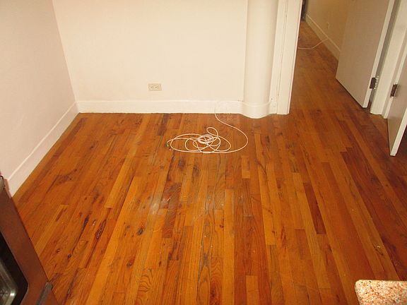 5th image of 509 E 77th St APT 5M