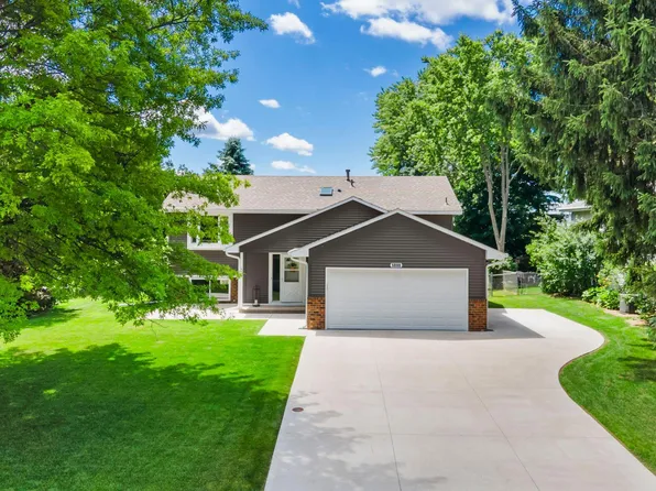 5898 144th St W, Apple Valley, MN 55124