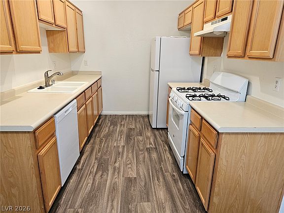 5th image of 2305 W Horizon Ridge Pkwy APT 3113