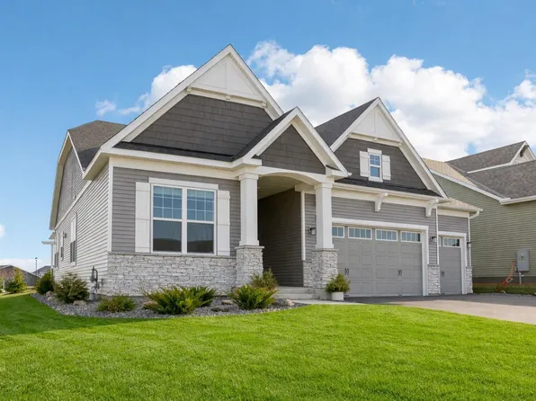 986 Moers Dr, Chaska, MN 55318