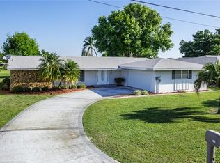 141 Lincoln Rd NW, Lake Placid, FL 33852