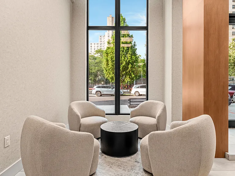 526 Baltic St #11Z — Photo 25
