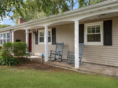 75 Capron Farm Dr, Warwick, RI, 02886