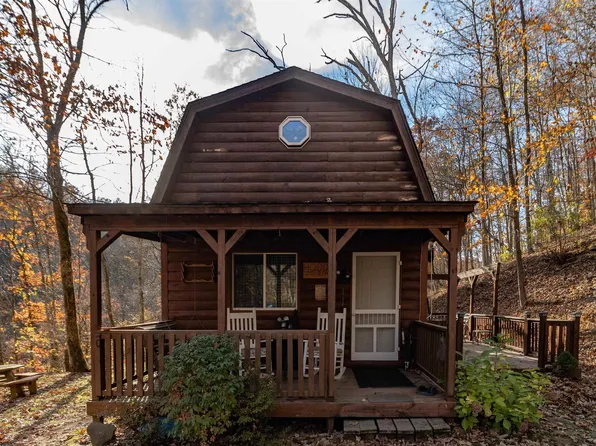 286 Elkhorn Run, Salem, WV 26426