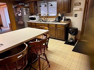 5th image of 28355 Woodside Dr