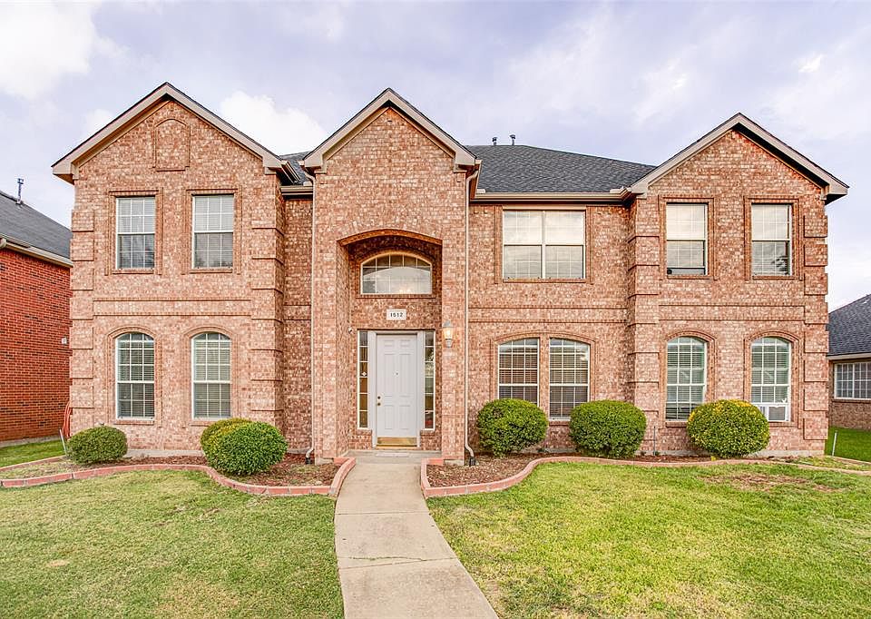 1st image of 1512 Eaglepoint Dr