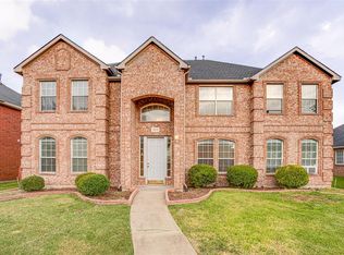 1512 Eaglepoint Dr, Carrollton, TX 75007