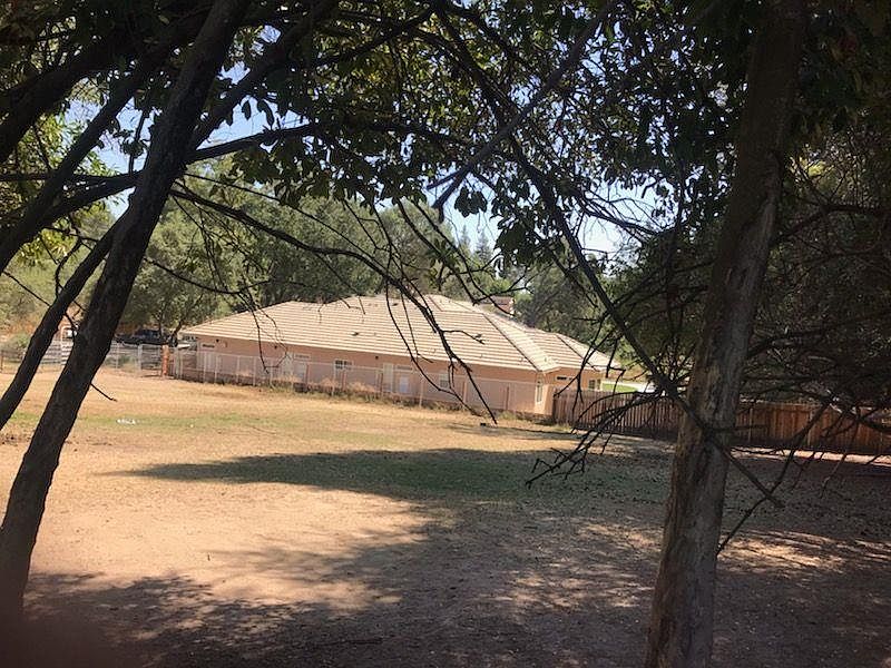 2nd image of 4711 Meadowood Way