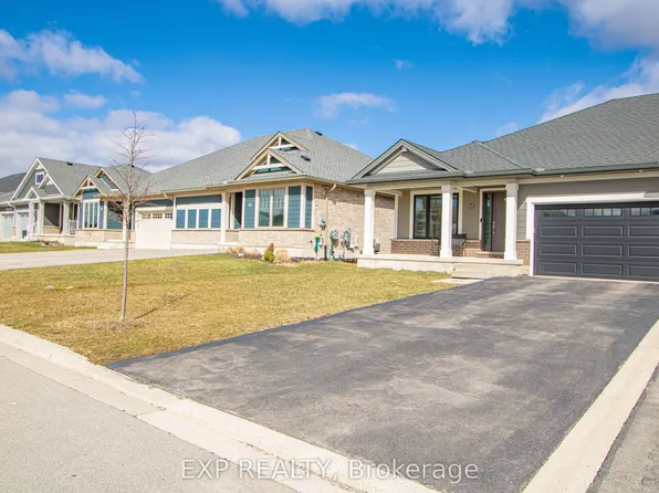 17 Harlequin Ct, Saint Thomas, ON N5R 0L5