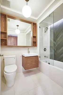 Rented by Lodger Corp | media 25