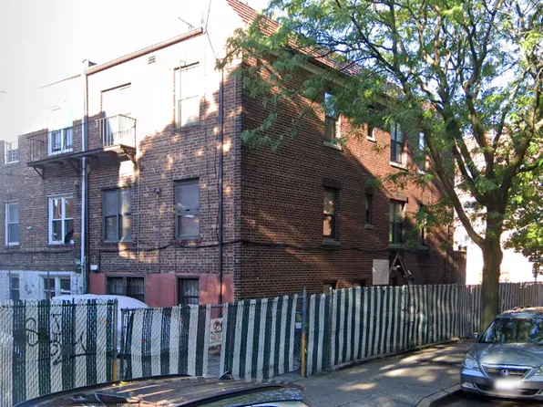 93-18 Lamont Avenue image 2 of 3