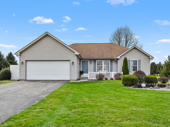 7785 Countryside Ln, East Leroy, MI 49051