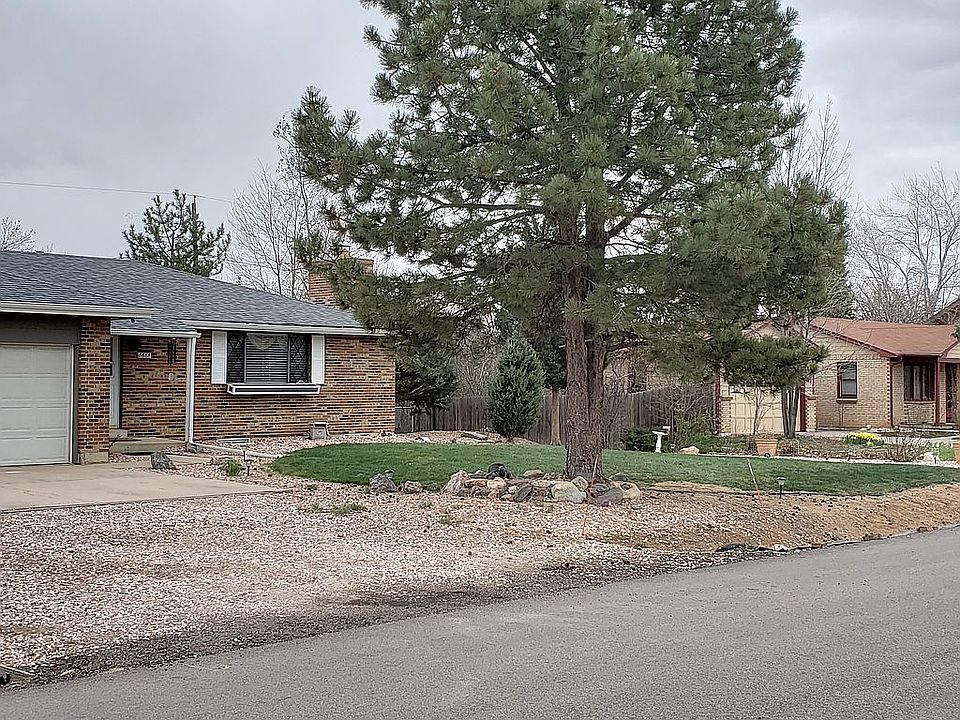 2nd image of 8688 S Allison St