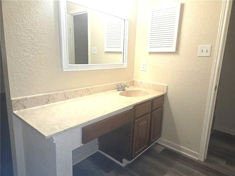 3734 Honey Creek Dr — Photo 12