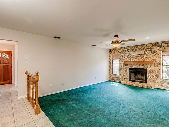 3rd image of 1466 Dexter Dr