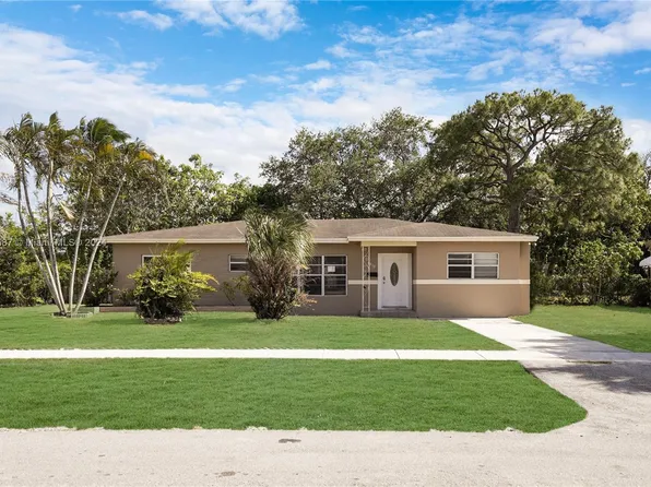 3310 Auburn Blvd, Fort Lauderdale, FL 33312