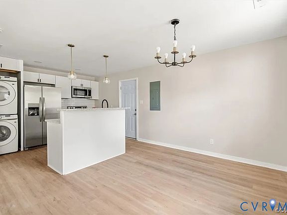 4th image of 916 Cameron St