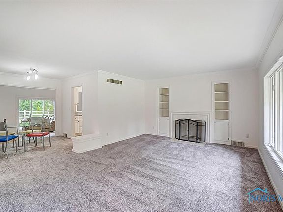 5th image of 2735 E Rockridge Cir