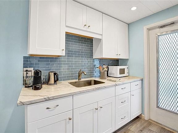 2nd image of 224 Hibiscus Ave APT 159