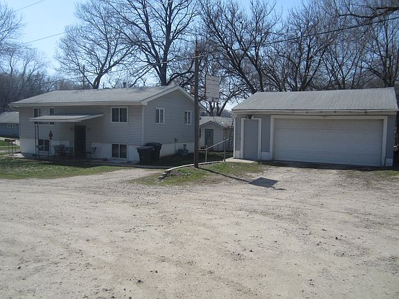 5th image of 3427 Park View Blvd