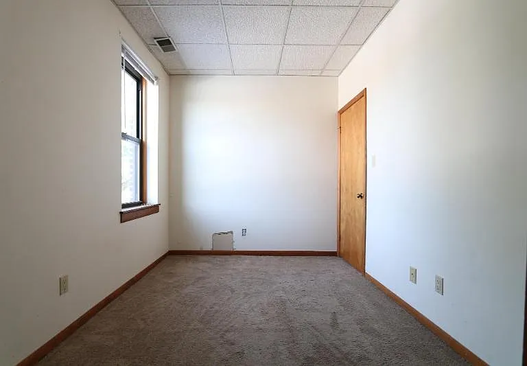 1424 W Flournoy St #3 — Photo 9