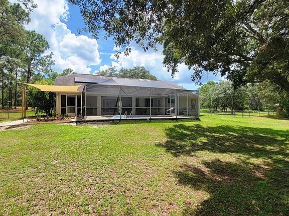 2nd image of 1937 W La Bonte Cir