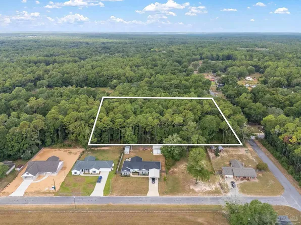 6000 Bayberry St, Milton, FL 32570