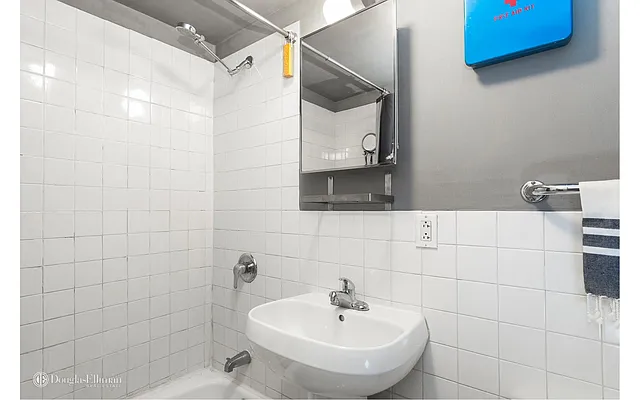 Sold by Douglas Elliman | media 12