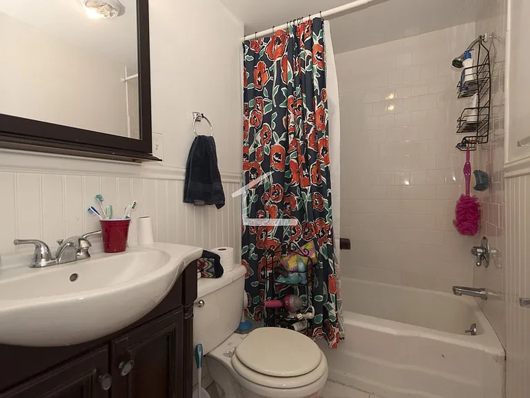 1868B Commonwealth Ave #A5 — Photo 2