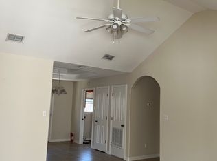 1842 Tierra Dulce Dr APT B, Edinburg, TX 78539