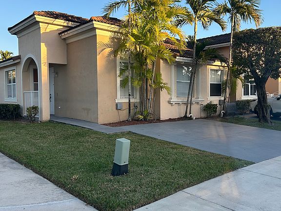 2nd image of 23701 SW 110th Ave